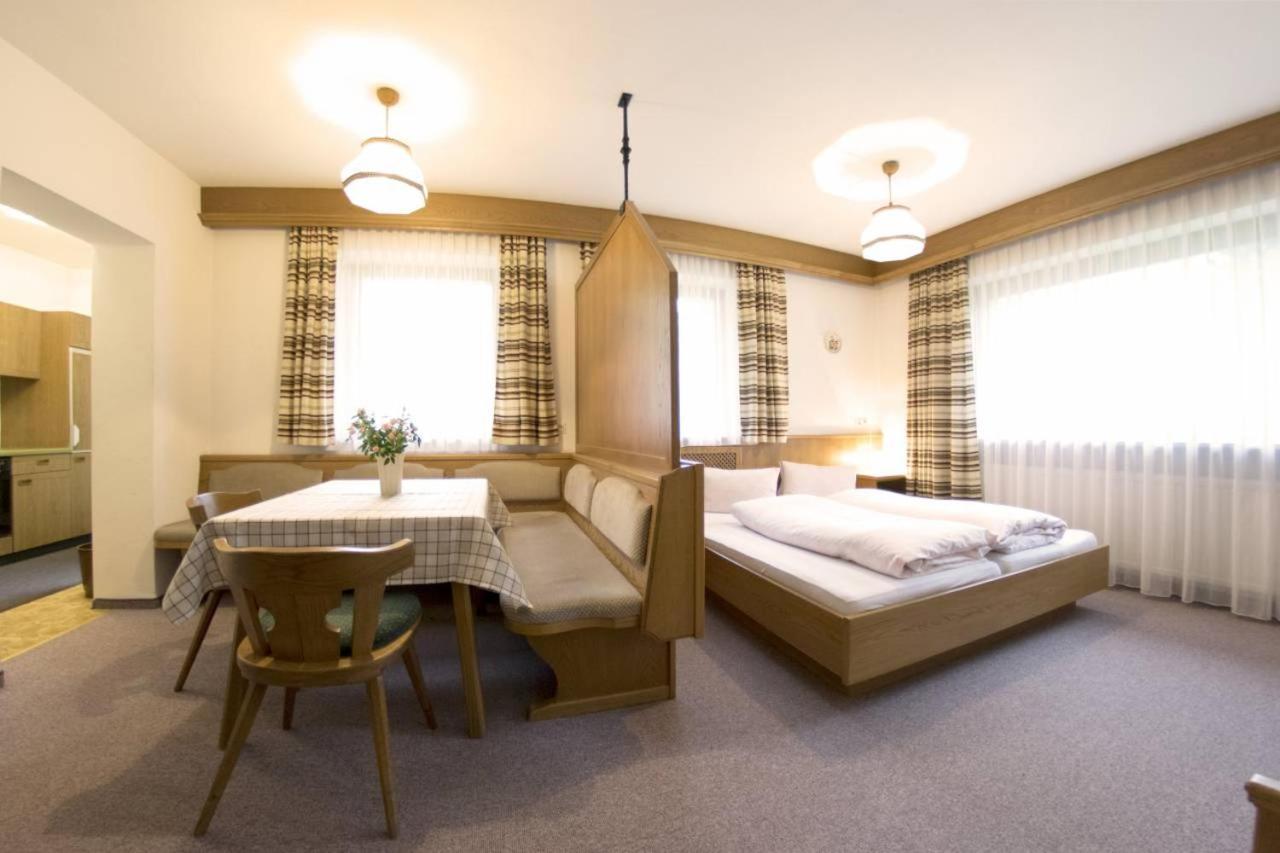 Hotel Garni Val-Sinestra Ischgl Zewnętrze zdjęcie